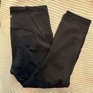 Lululemon Cropped Legging size 8